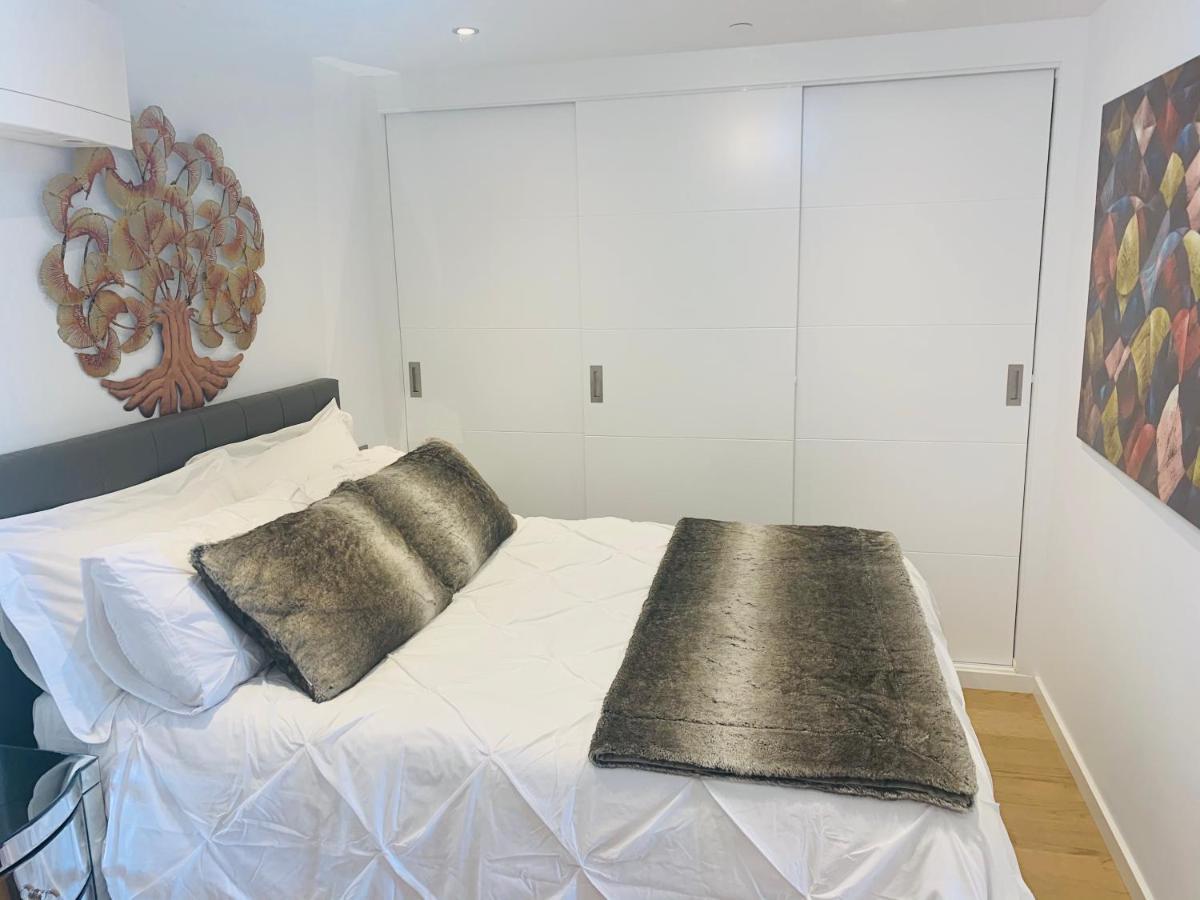 Luxe Studio Seconds From The Marina And City Centre Daire Cebelitarık Dış mekan fotoğraf